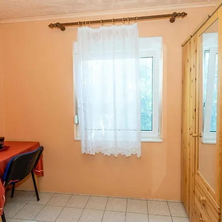 Awesome In With House Sea View شقة